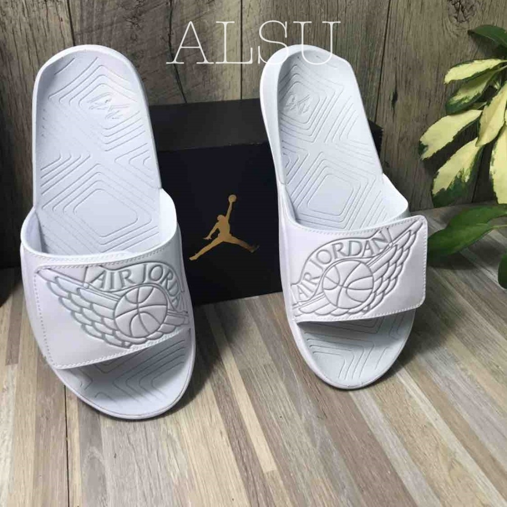 NWT Nike Jordan Hydro 7 GS White AUTHENTIC - Picture 4 of 8